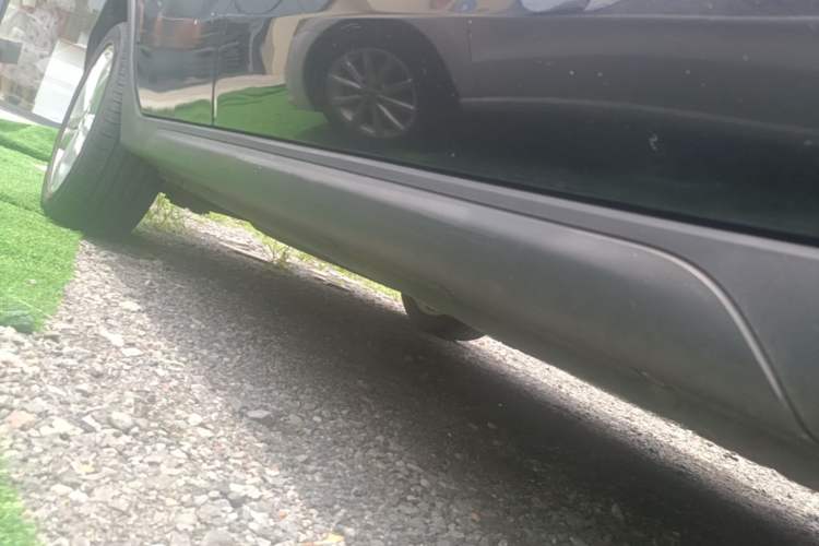 Used CHANGAN CS35 2016 1.6L Automatic Luxury Model China V Standard Right Side Sill