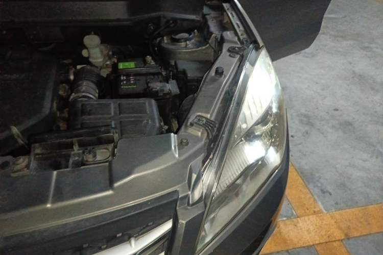 Used CHANGAN CS35 2016 1.6L Manual Luxury Model China V Standard Engine Bay Left