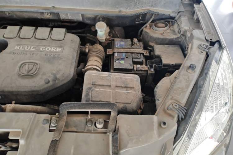 Used CHANGAN CS35 2016 1.6L Automatic Luxury Model China IV Standard Engine Bay Left