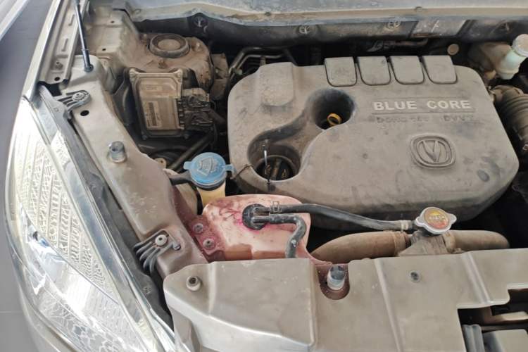 Used CHANGAN CS35 2016 1.6L Automatic Luxury Model China IV Standard Engine Bay Right