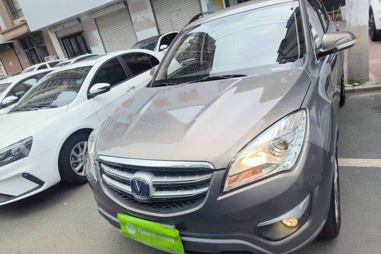 Used CHANGAN CS35 2016 1.6L Manual Luxury Model China V Standard Front