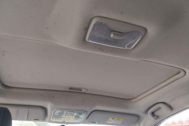Used CHANGAN CS35 2016 1.6L Manual Luxury Model China V Standard Headliner