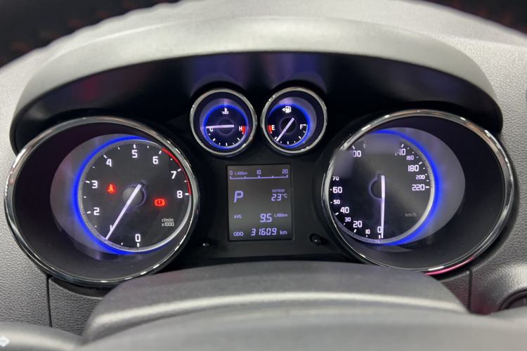 Used CHANGAN CS35 2016 1.6L Automatic Luxury Model China V Standard Instrument Cluster