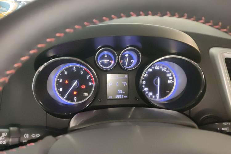 Used CHANGAN CS35 2016 1.6L Automatic Luxury Model China V Standard Instrument Cluster