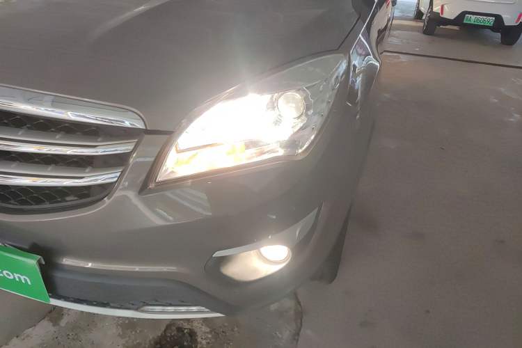 Used CHANGAN CS35 2016 1.6L Automatic Luxury Model China V Standard Left Front Headlight
