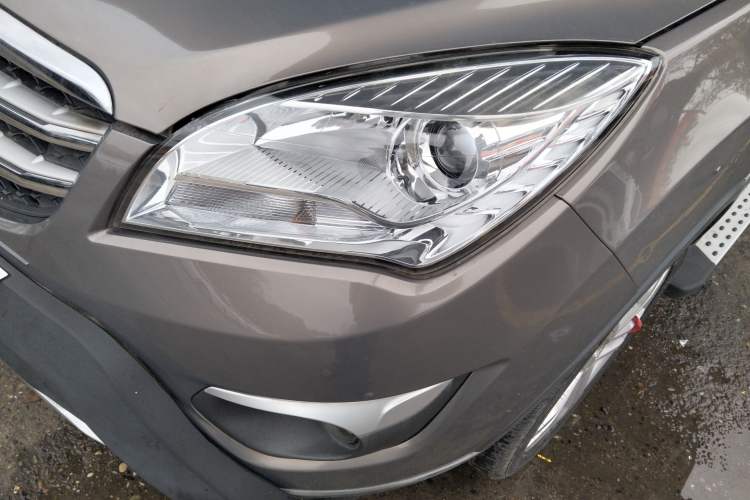 Used CHANGAN CS35 2016 1.6L Manual Luxury Model China V Standard Left Front Headlight