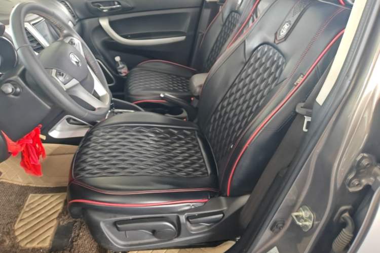 Used CHANGAN CS35 2016 1.6L Automatic Luxury Model China IV Standard Left Front Seat