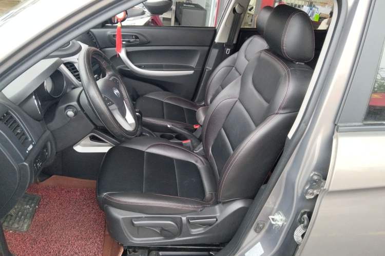 Used CHANGAN CS35 2016 1.6L Manual Luxury Model China V Standard Left Front Seat