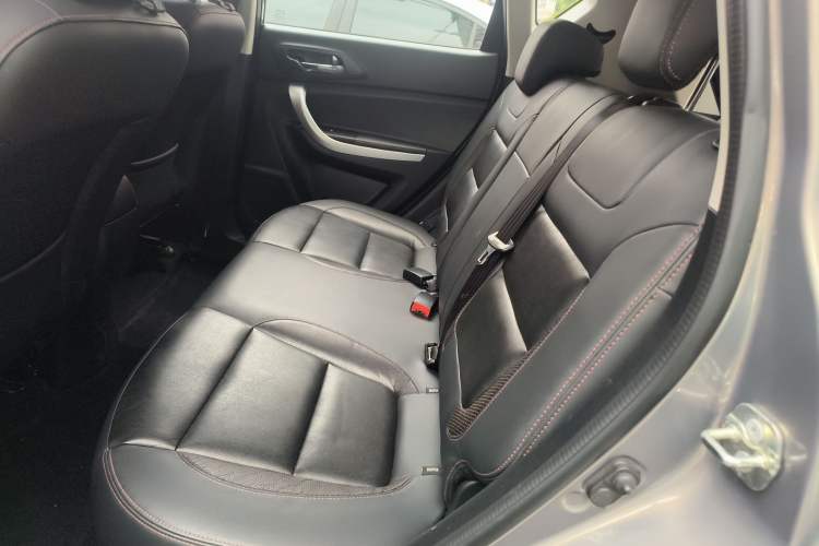 Used CHANGAN CS35 2016 1.6L Manual Luxury Model China V Standard Left Rear Seat