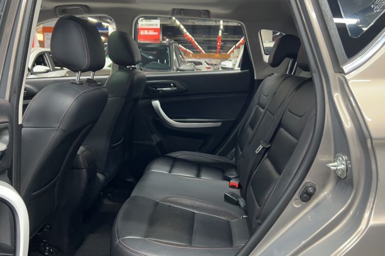 Used CHANGAN CS35 2016 1.6L Automatic Luxury Model China V Standard Left Rear Seat