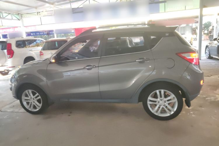 Used CHANGAN CS35 2016 1.6L Automatic Luxury Model China V Standard Left Side