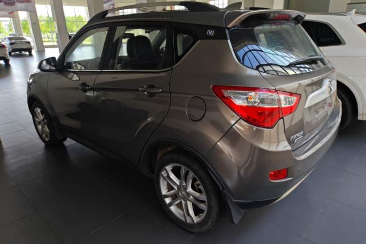Used CHANGAN CS35 2016 1.6L Automatic Luxury Model China IV Standard Rear Left 45 Deg