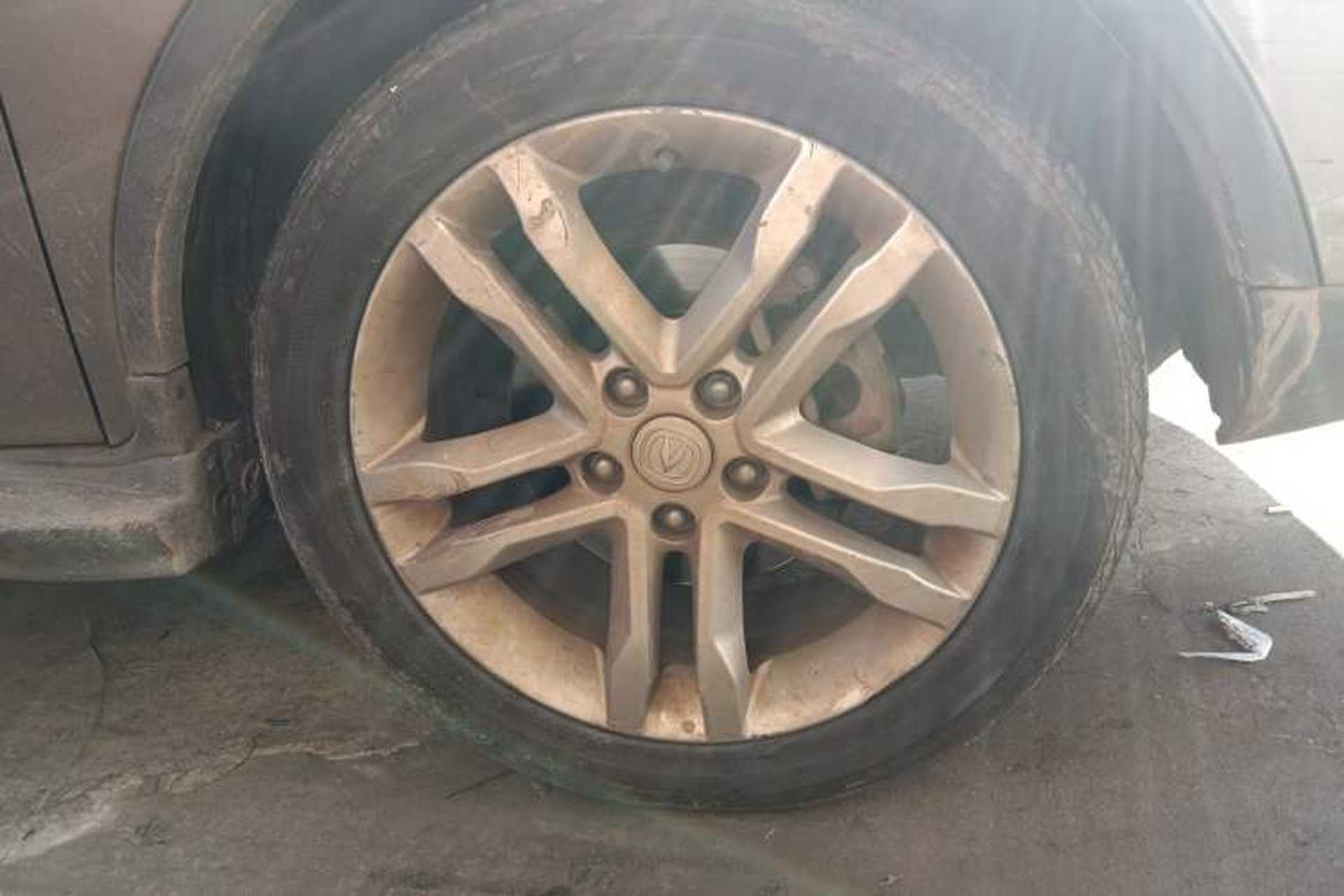 Used CHANGAN CS35 2016 1.6L Manual Luxury Model China V Standard Right Front Wheel Hub