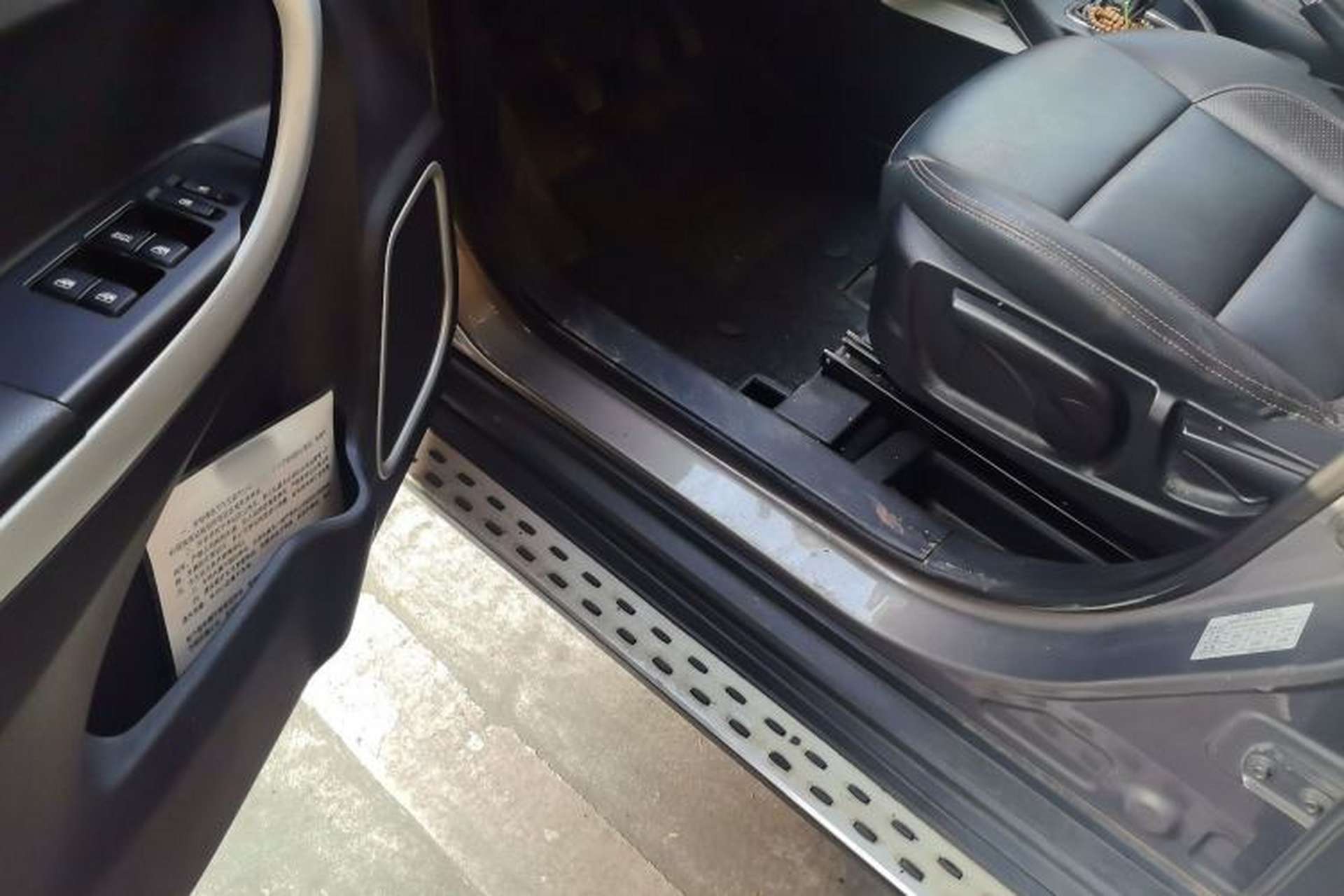 Used CHANGAN CS35 2016 1.6L Manual Luxury Model China V Standard Driver Seat