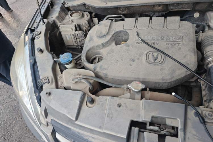 Used CHANGAN CS35 2016 1.6L Manual Luxury Model China IV Standard Engine Bay Right