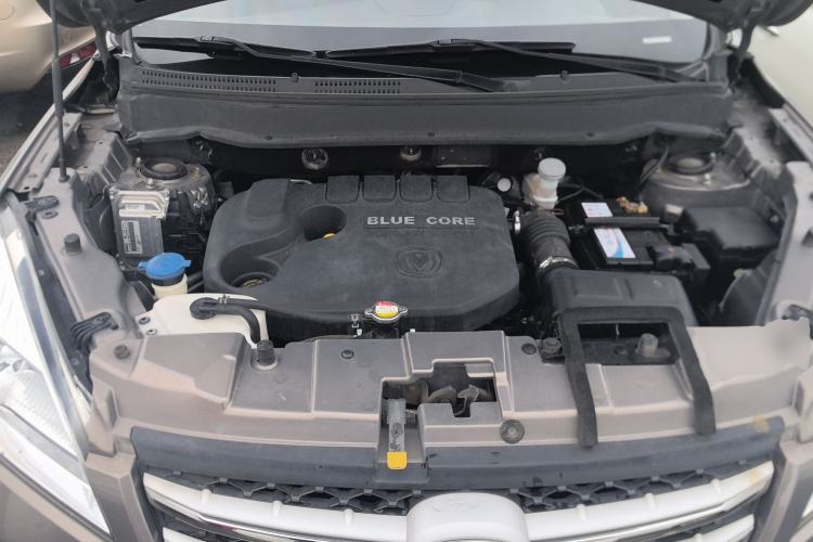Used CHANGAN CS35 2016 1.6L Manual Luxury Model China IV Standard Engine Bay