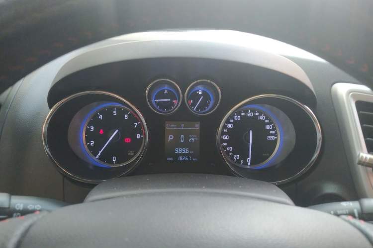 Used CHANGAN CS35 2016 1.6L Automatic Luxury Model China V Standard Instrument Cluster