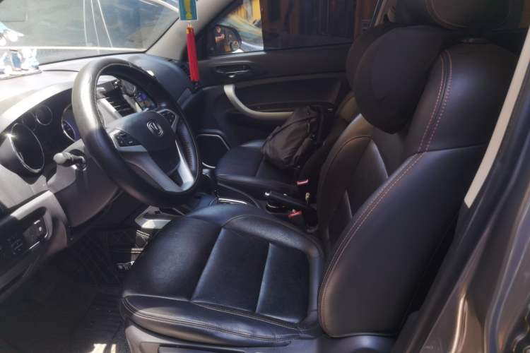 Used CHANGAN CS35 2016 1.6L Automatic Luxury Model China V Standard Left Front Seat