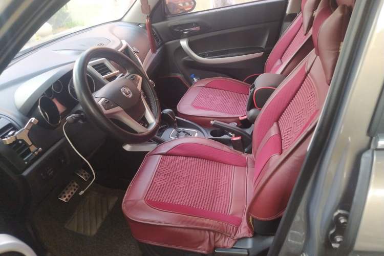 Used CHANGAN CS35 2016 1.6L Automatic Luxury Model China V Standard Left Front Seat