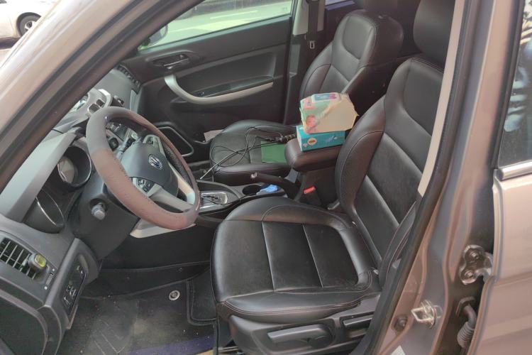 Used CHANGAN CS35 2016 1.6L Automatic Luxury Model China V Standard Left Front Seat
