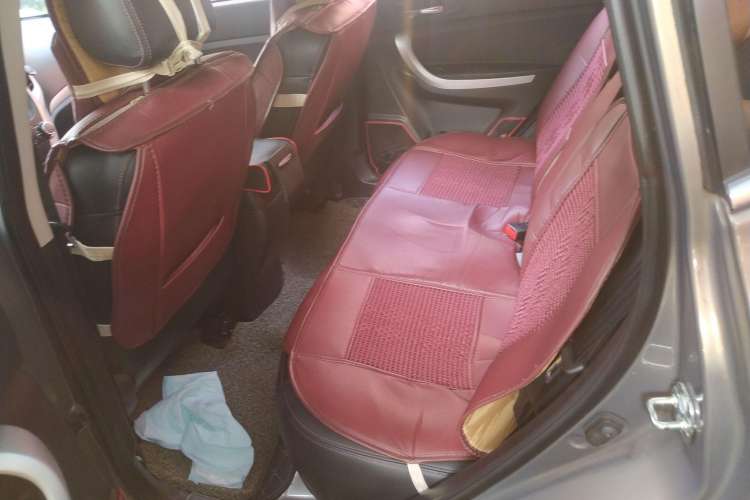 Used CHANGAN CS35 2016 1.6L Automatic Luxury Model China V Standard Left Rear Seat