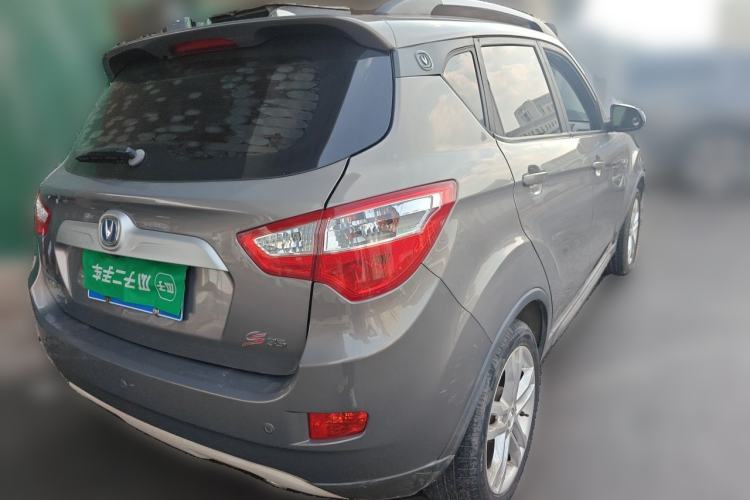 Used CHANGAN CS35 2016 1.6L Manual Luxury Model China IV Standard Rear Right 45 Deg