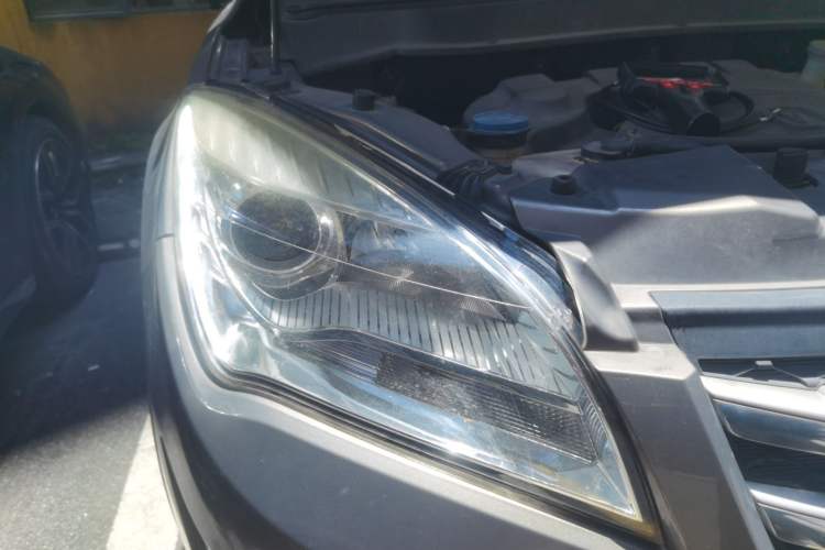 Used CHANGAN CS35 2016 1.6L Automatic Luxury Model China V Standard Right Front Headlight