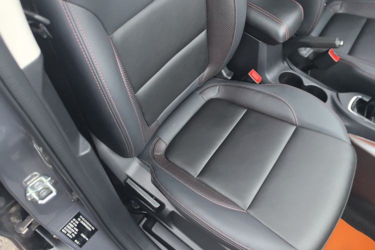 Used CHANGAN CS35 2016 1.6L Manual Luxury Model China IV Standard Right Front Seat