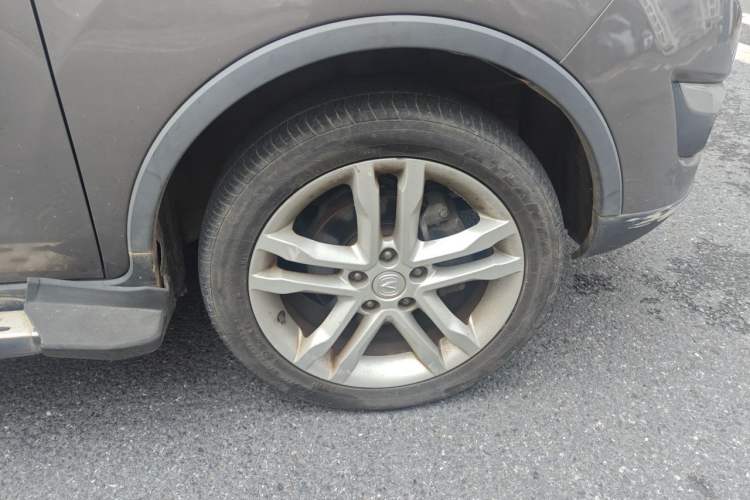 Used CHANGAN CS35 2016 1.6L Automatic Luxury Model China V Standard Right Front Wheel Hub