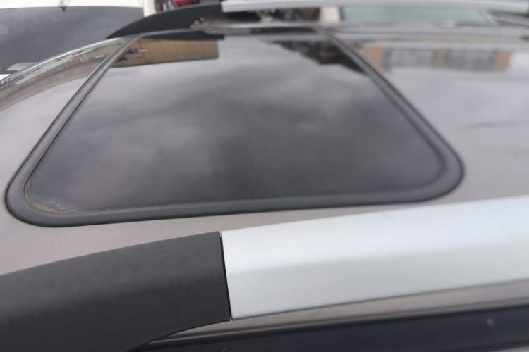 Used CHANGAN CS35 2016 1.6L Manual Luxury Model China IV Standard Roof