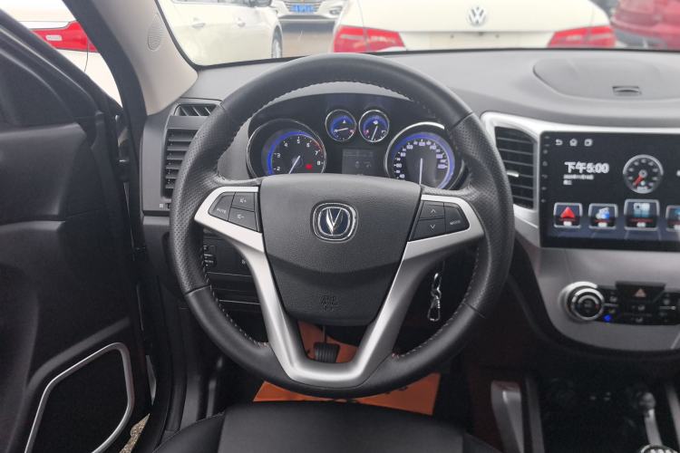 Used CHANGAN CS35 2016 1.6L Manual Luxury Model China IV Standard Steering Wheel