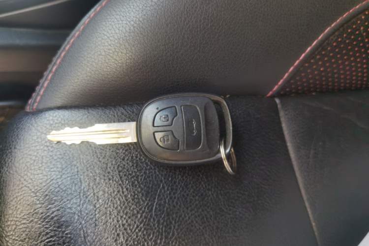 Used CHANGAN CS35 2016 1.6L Automatic Luxury Model China V Standard Vehicle Key