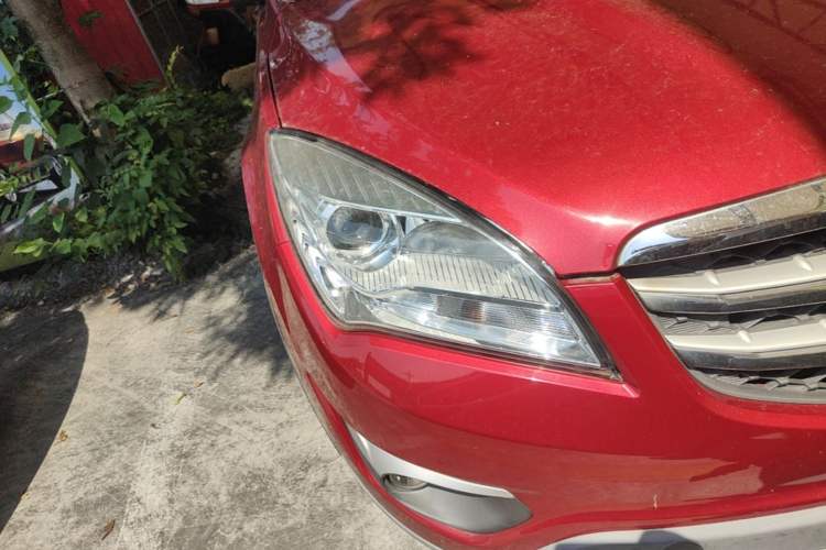 Used CHANGAN CS35 2016 1.6L Manual Luxury Model China V Standard Right Front Headlight