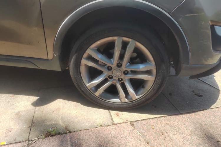 Used CHANGAN CS35 2016 1.6L Automatic Luxury Model China IV Standard Right Front Wheel Hub