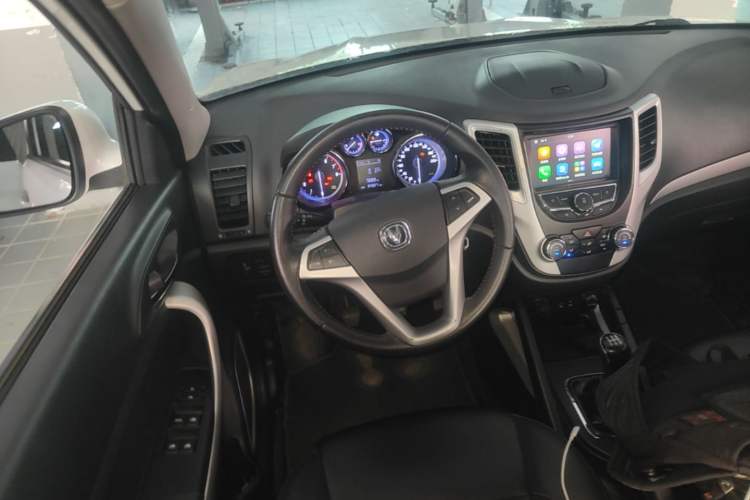 Used CHANGAN CS35 2016 1.6L Manual Luxury Model China V Standard Steering Wheel