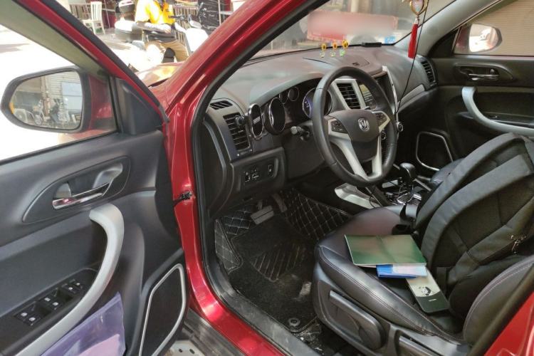 Used CHANGAN CS35 2016 1.6L Automatic Luxury Model China V Standard Driver Seat