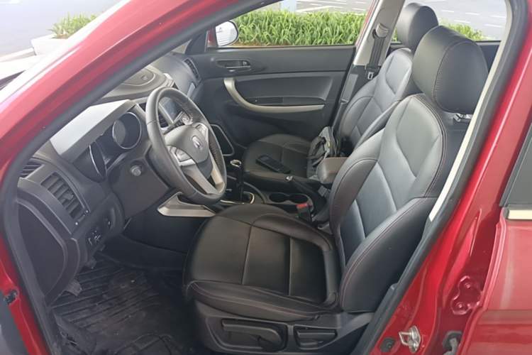 Used CHANGAN CS35 2016 1.6L Manual Luxury Model China V Standard Driver Seat