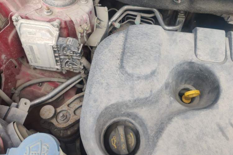 Used CHANGAN CS35 2016 1.6L Automatic Luxury Model China IV Standard Engine Bay Left