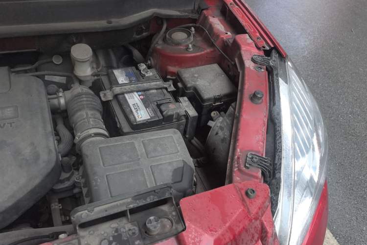Used CHANGAN CS35 2016 1.6L Automatic Luxury Model China V Standard Engine Bay Left