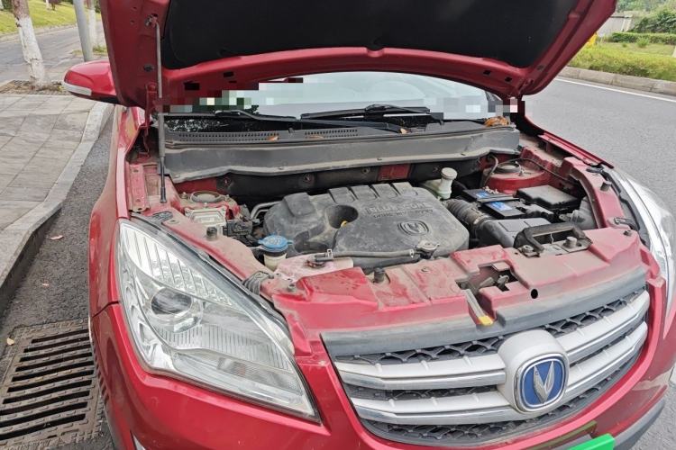 Used CHANGAN CS35 2016 1.6L Automatic Luxury Model China IV Standard Engine Bay Right