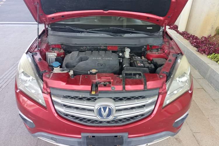 Used CHANGAN CS35 2016 1.6L Manual Luxury Model China V Standard Engine Bay