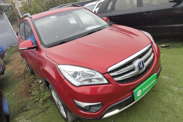 Used CHANGAN CS35 2016 1.6L Manual Luxury Model China V Standard Front Right 45 Deg