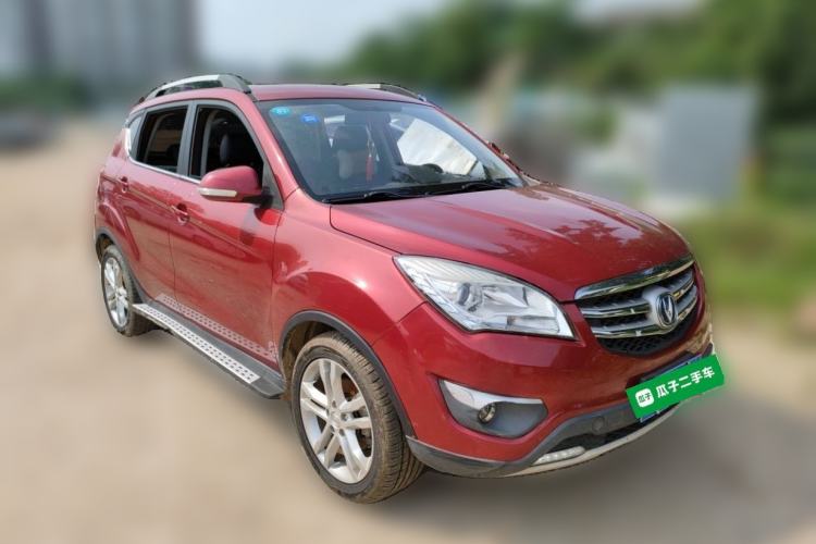 Used CHANGAN CS35 2016 1.6L Automatic Luxury Model China IV Standard Front Right 45 Deg