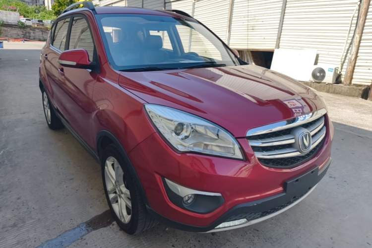 Used CHANGAN CS35 2016 1.6L Automatic Luxury Model China V Standard Front Right 45 Deg