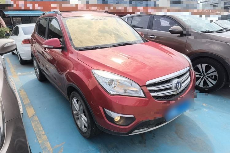 Used CHANGAN CS35 2016 1.6L Manual Luxury Model China IV Standard Front Right 45 Deg