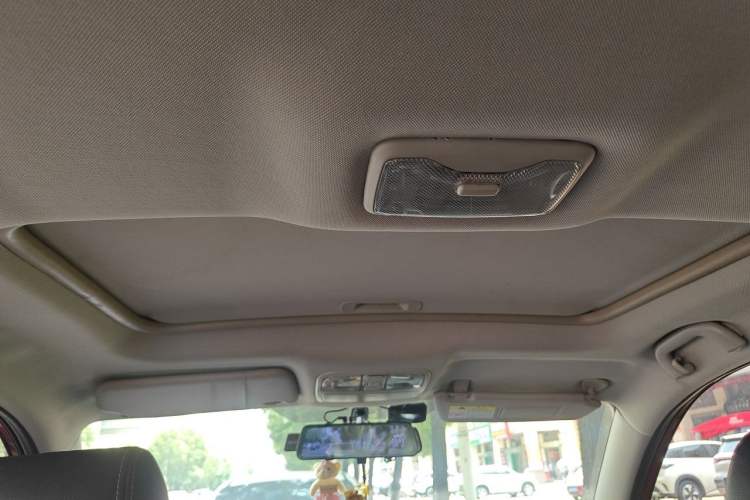 Used CHANGAN CS35 2016 1.6L Automatic Luxury Model China IV Standard Headliner