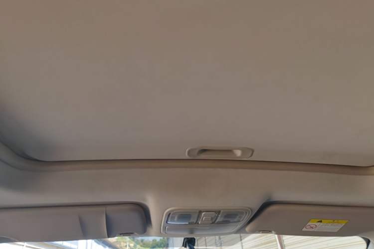 Used CHANGAN CS35 2016 1.6L Automatic Luxury Model China V Standard Headliner