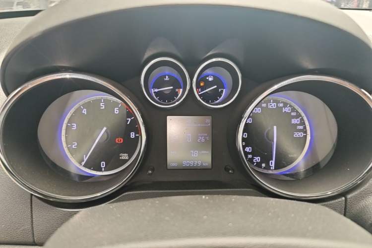 Used CHANGAN CS35 2016 1.6L Automatic Luxury Model China V Standard Instrument Cluster
