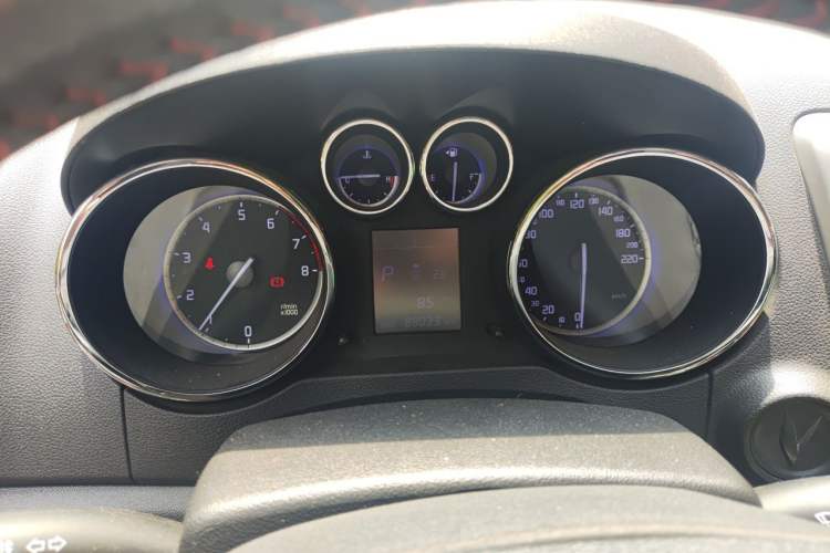 Used CHANGAN CS35 2016 1.6L Automatic Luxury Model China IV Standard Instrument Cluster