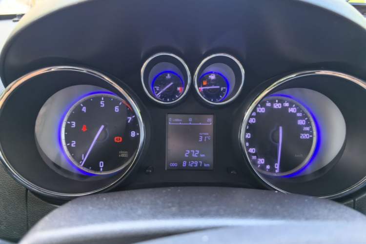 Used CHANGAN CS35 2016 1.6L Automatic Luxury Model China IV Standard Instrument Cluster